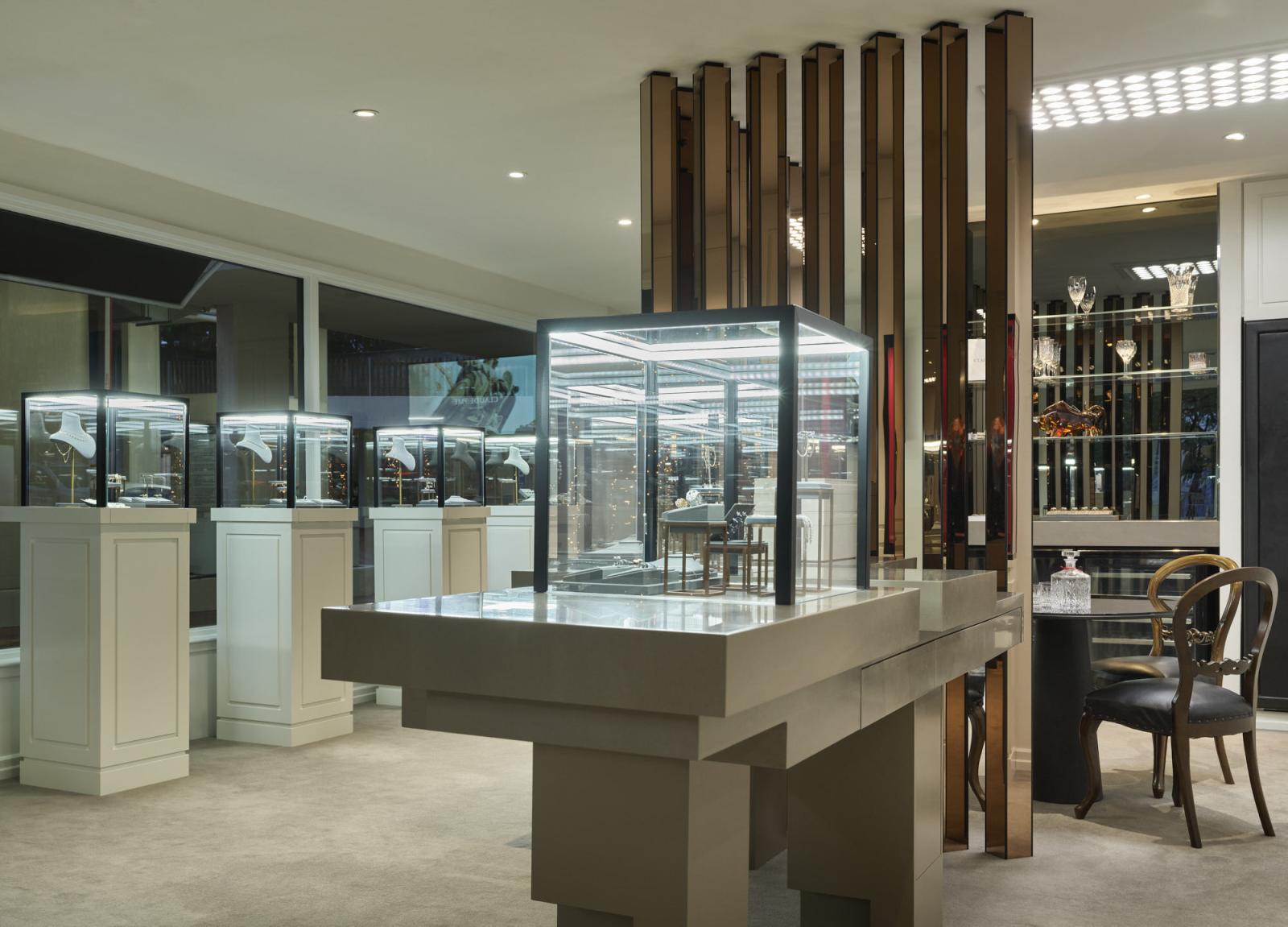 claude and me jewelry store architectural fit out